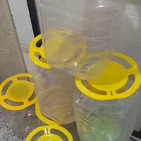 ظرف درب دار