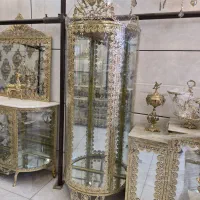 بوفه ویترین بزرگ منحنی رز تاج گلبرگی برنز سوگلی