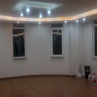 شاگرد کاغذ دیواری