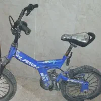 دوچرخه وموکت