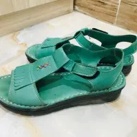 صندل تمام چرم سایز ۳۸