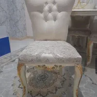 غذاخوری نیم سلطنتی استخوانی و طلایی