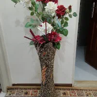 گل و گلدان سالم