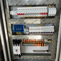 نیازمند برق کار