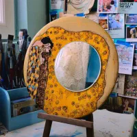 آینه و دیوارکوب