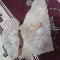 سنگ گل دار قشنگ همه نمونه گل وستشون هست خیلی قشنگ|جواهرات|بم, |دیوار