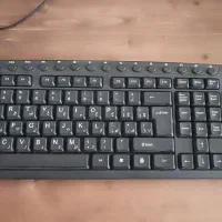 کیبورد در حد نو