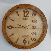 ساعت گرون نخر از 1/300 ساعت داریم