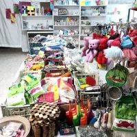 فقط نگاه کن مگ داریم همه چی حراج
