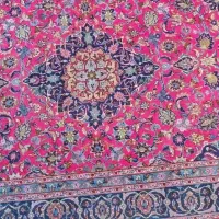 یک عددفرش دست بافت نقش تربقوزمینه لاکی کارکاشمر|فرش|مشهد, موسوی قوچانی|دیوار