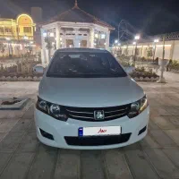 خودرو آریو