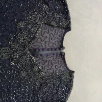 لباس زنانه|لباس|پیشوا, |دیوار