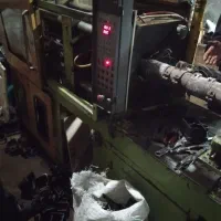 به دو نفر نیرو خانم جهت کار در تزریق نیاز مندیم