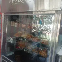 به یک نیروی اقا جهت کاردر فست فود (اشپز) نیازمندیم