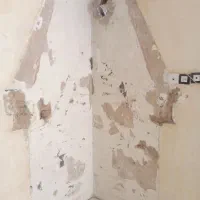 گچکاری و لکه گیری گچ