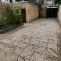 خانه/ویلایی دربستی/۲۵۰متر/یک طبقه ماشین رو