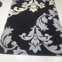 فرش ۴ متری کاملاسالم تمیز  هنوز سشته نشده کم‌کار