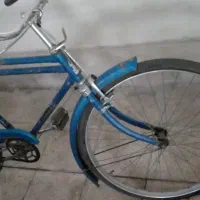 دوچرخه قدیمی دوتنه