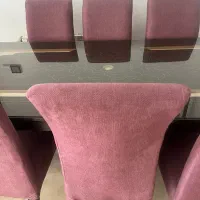 میز ناهار خوری هشت نفره در حد نو