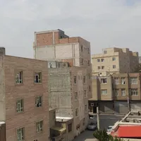 آپارتمان ۱۱۰ متری خ باکری نزذیک خ۱۳ آبان