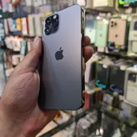 اپل iPhone 12 Pro با حافظهٔ ۲۵۶ گیگابایت در حد