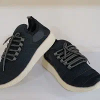 کفش های نایک ، آدیداس ، فانتون