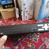 یک عدد دستگاه دی وار با ۴ عدد دوربین ۲ مگا پیکسل