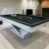 میز بیلیارد هرمی