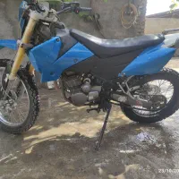 تریل 200 سرحال