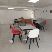 میز و صندلی