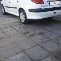 پژو صندوقدار V8 مدل ۹۳ خانگی|خودرو سواری و وانت|کرج, باغ سیب|دیوار