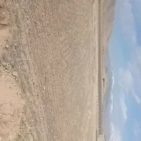 زمین ۳۰۰ متر مربع