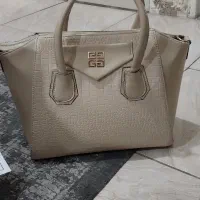 کیف زنانه بزرگ و جادار