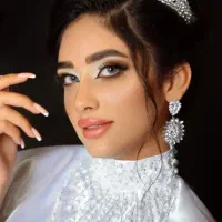 اصلاح تخصصی، کاشت ناخن تمام خدمات زیبایی با تخفیف