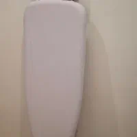میزاتو ایستاده