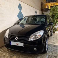 ساندرو اتوماتیک ۱۳۹۶ مشکی