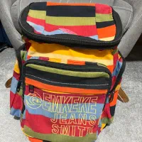 کوله پشتی نو و سالم و جادار جنس لی