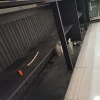 میزبارهمراباچندتامیزوصندلی، ول کام