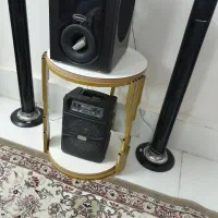 دوعددمیزشیک فلزی