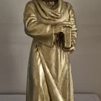 تندیس ابوعلی سینا