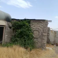 زمین دور دیوار کرده با متراژ ۵۰۰