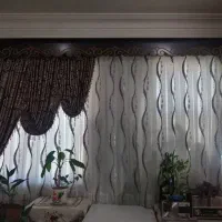 این پرده با آستار دو تا پرده که وشطش بازه  یکسره