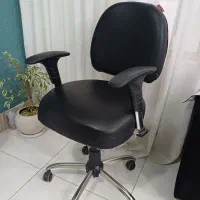 صندلی جنس اصل