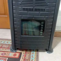 یک عدد بخاری دود کش دار بسیار تمیز ونو