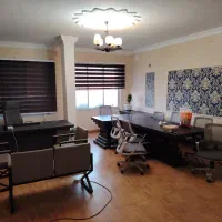 واحد 150 متری با راه پله اختصاصی