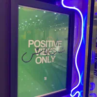 قاب عکس با عکس مفهمومی