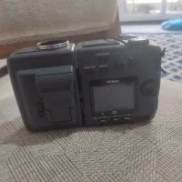 دوربین قدیمی سالم