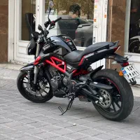 بنلی ۲۵۰ دوسیلندر بدون نقطه و ایراد مشابه صفر