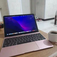 مک بوک رزگلد در حد نو بی خط و خش