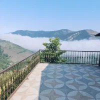 ویلا شبانه کاملاً دربست